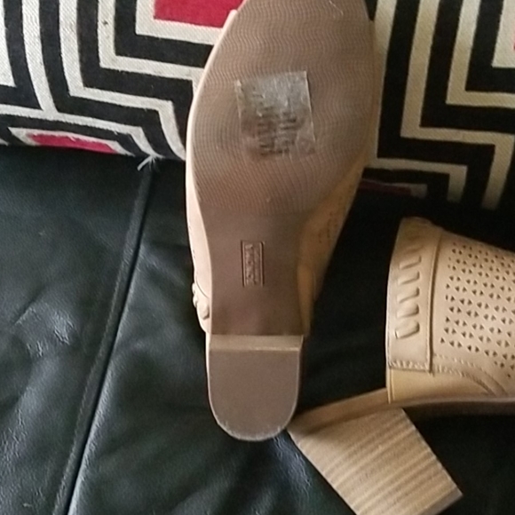 New Somona Comfy Slides - Picture 5 of 5